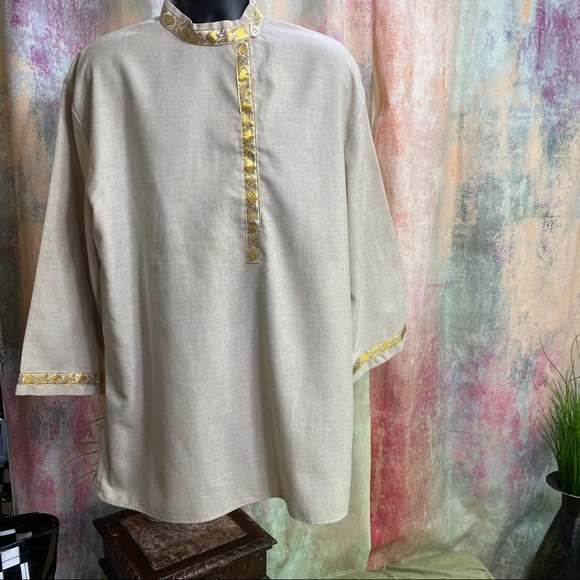 📌Tailored Asian Style Stand Up Collar Shirt with Gold Border - Picture 14 of 14